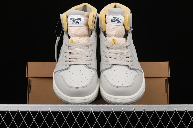 All categories Air Jordan Jordan series basketball shoes Air Jordan 1 High Z version Air Jordan 1 Zoom Comfort "London" AJ1 Joe 1 light gray color DH4268-001